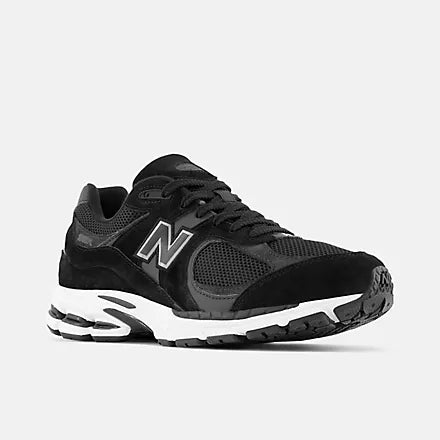 NEW BALANCE 2002R BLACK