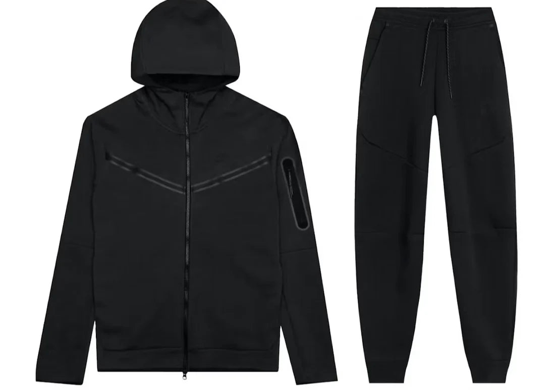 NEW SEASON NIKE TECH FLEECE BLACK