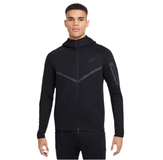 NEW SEASON NIKE TECH FLEECE BLACK